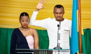 Jacques Tuyisenge nyuma yígihe gito ateye ivi yasezeranye mu mategeko -AMAFOTO