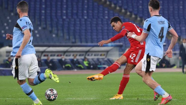 Ku myaka 17 Jamal Musiala yateye umugongo ikipe y’igihugu y’Ubwongereza ahitamo gukinira Ubudage.