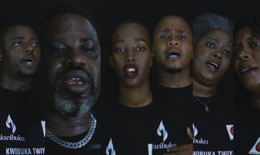 Kirenga Saphine yahurije abakinnyi ba filime mu ndirimbo y’ihumure