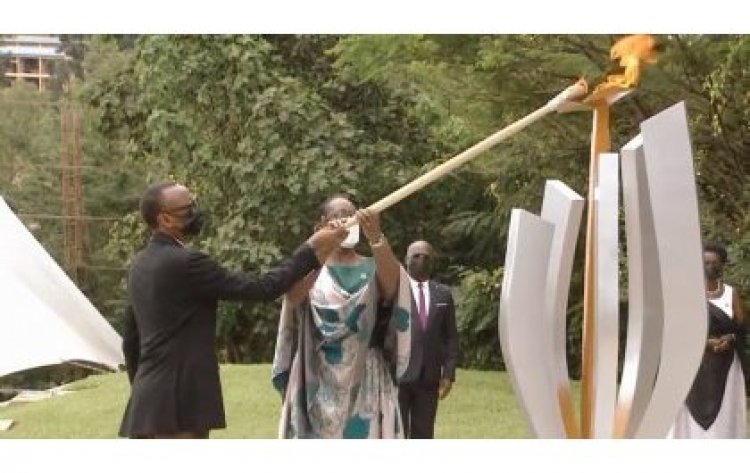 Perezida Kagame yacanye urumuri rw’icyizere mu gutangiza Kwibuka Jenoside ku nshuro ya 27