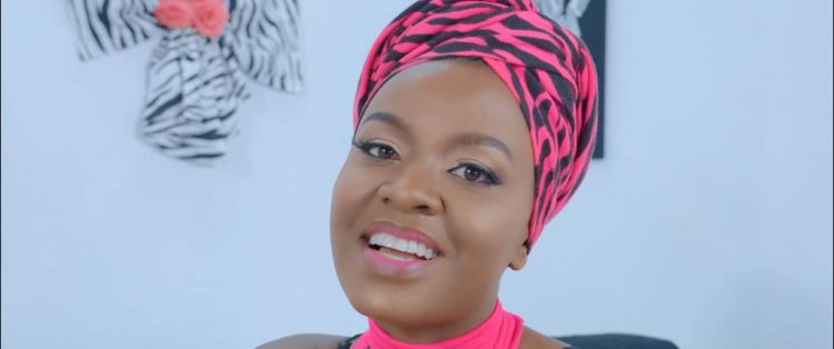 Tonzi yasohoye indirimbo 'Abba' iri kuri Album ya munani-Video