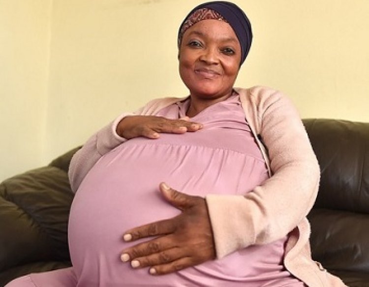 Umugore witwa  Gosiame Sithole w’imyaka 37 yibarutse abana 10