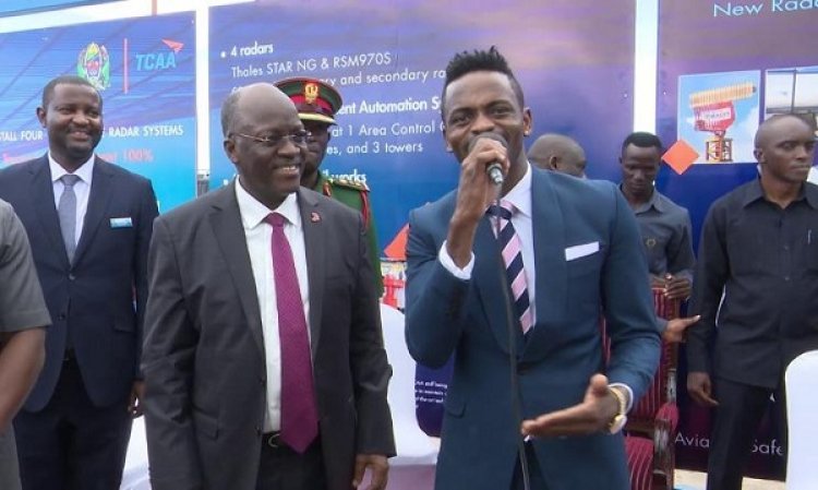 Diamond Platnumz yasubije abamusabira kwirukanwa muri BET