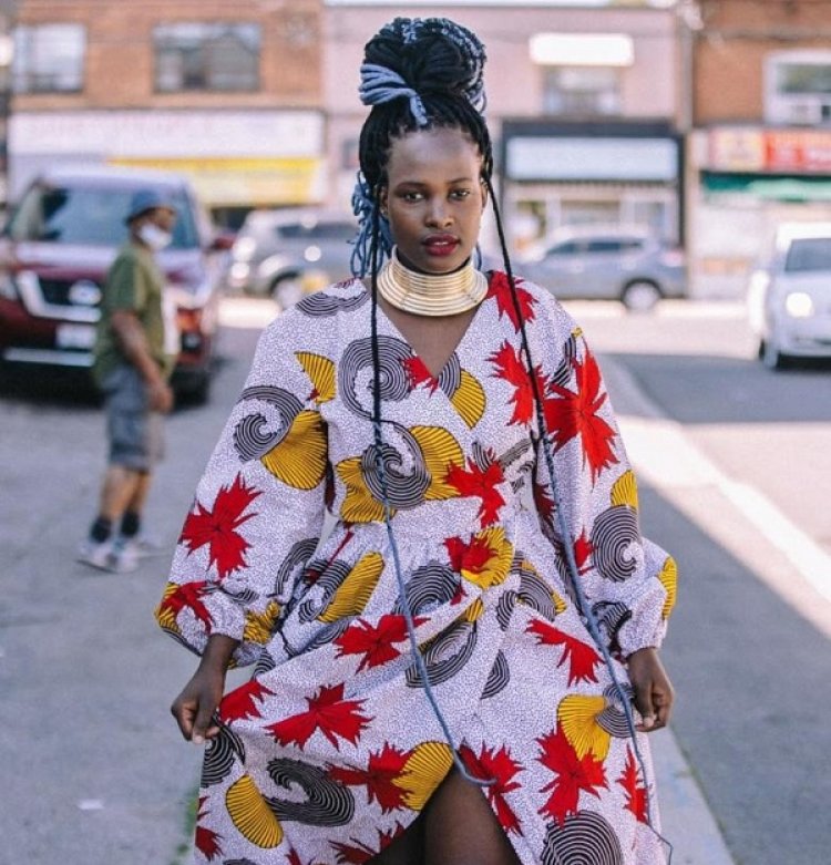 Ubuzima bwa Rita Laurence umusizi akaba n’impirimbanyi iharanira ubwisanzure-amafoto