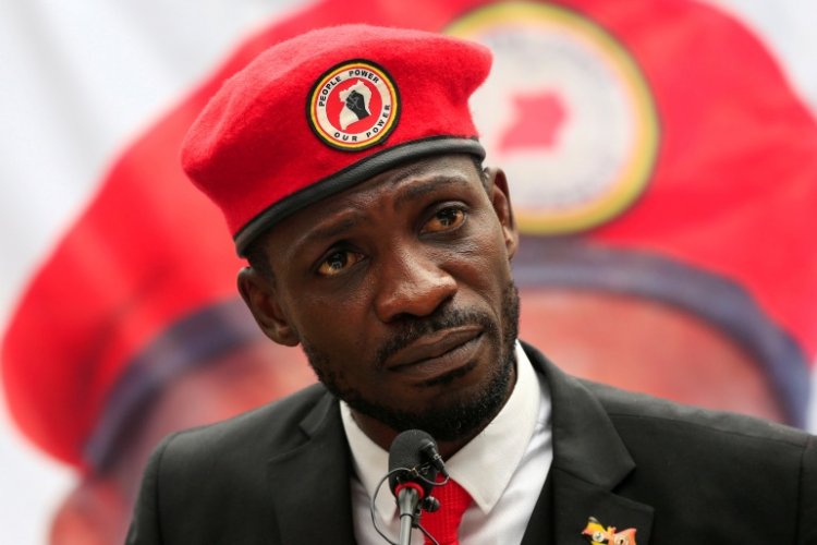 UGANDA: Umunyepolitike Bobi Wine arashinja   Perezida Museveni kumufata bugwate