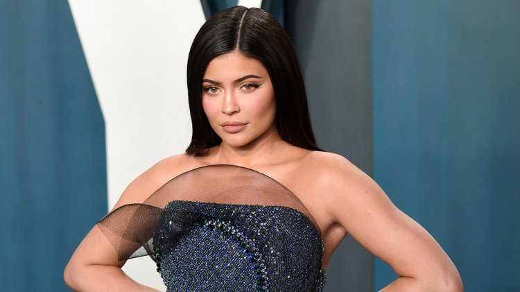 Kylie Jenner yaciye agahigo kuri Instagram