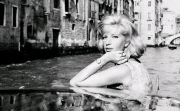 Minisitiri w' intebe w' Ubutaliyani, Mario yashenguwe n'urupfu rw' umukinnyikazi wa filimi, Monica