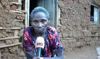 Rusizi: Ubuyobozi buri gusohora mu nzu umukecuru w’imyaka 92 none abaturanyi be bahagurutse