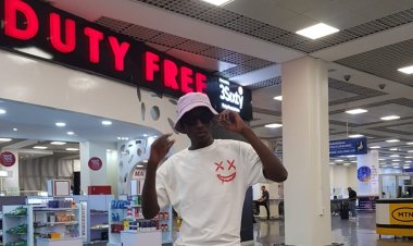 Davis D went back Europe