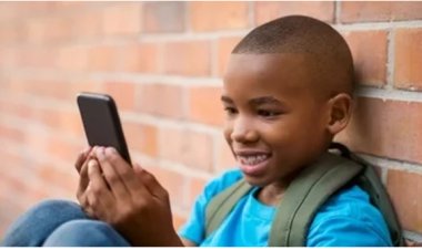 Can you allow your kids use social media at which ages?