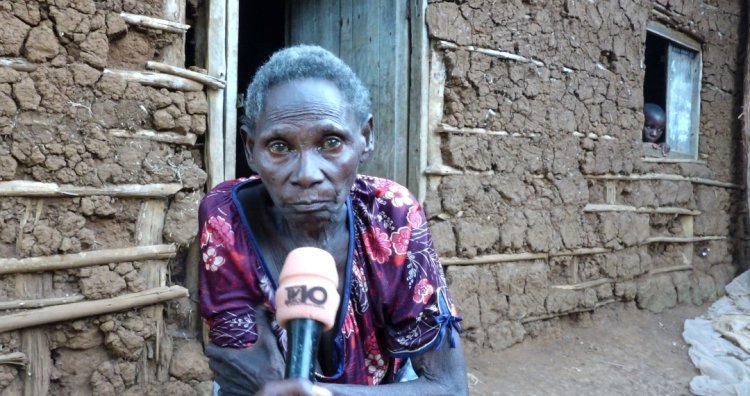 Rusizi: Ubuyobozi buri gusohora mu nzu umukecuru w’imyaka 92 none abaturanyi be bahagurutse