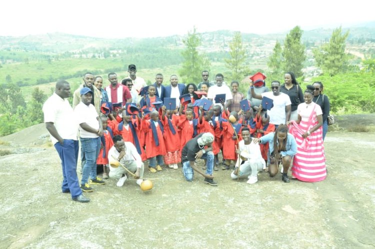 Gatsibo: Nufashwa Yafasha rewards 16 best performing students - PHOTOS
