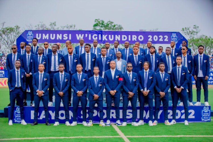 Inkuru mbi ku mutoza n'abafana ba Rayon Sports bari bamaranye iminsi agatwenge ku maso