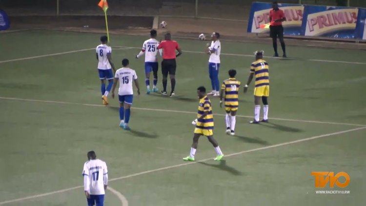 Abafana ba Rayon Sports bakoze agashya k'amafaranga bahaye umukinnyi wabatsindiye Sunrise yari yarabateye ubwoba