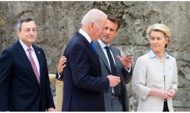 Amerika iri gushaka gusenya ubumwe bw'Uburayi