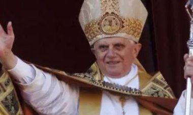 Inkuru mbi yumvikanye ku marembo ya Vatican