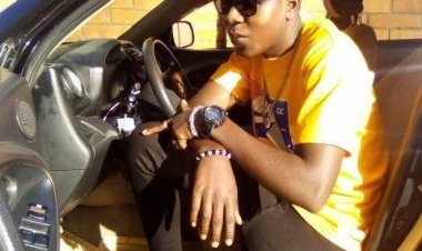 Umuhanzi Forever Jesus yanenze cyane Meddy ashimagiza Chris Eazy