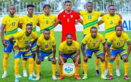 Amavubi yinaniwe kwambuka inyanja aguma hakurya