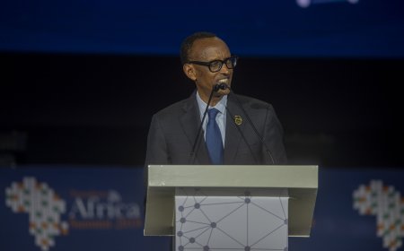 Perezida KAGAME yatangajwe mu bakuru b'ibihugu bazitabira inama ya Smart Africa