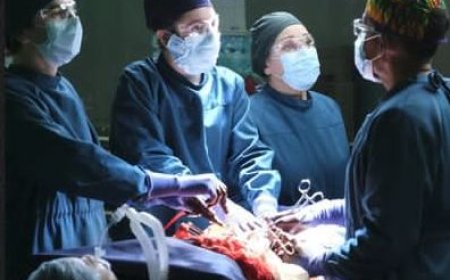 Yagendanye ishinge n'indodo imyaka 11