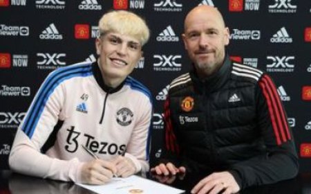 Alejandro  Garnacho yasinyiye Manchester United