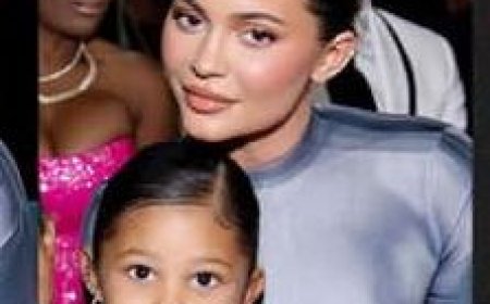 Kylie Jenner  aricuza kuba yaribagishije