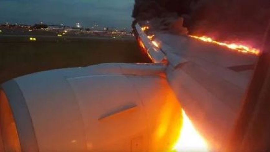 Indege y'ikipe ya Arsenal yatangiye gushya yitegura guhagurukana  abakinnyi