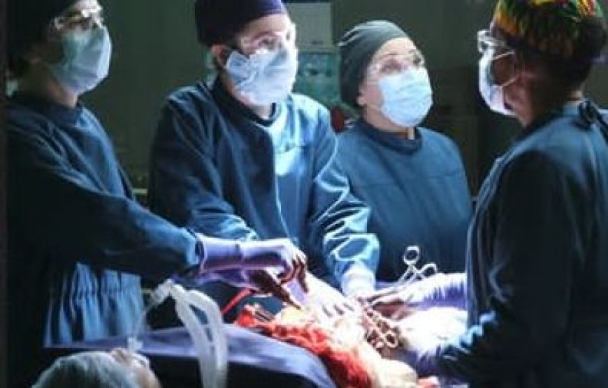 Yagendanye ishinge n'indodo imyaka 11