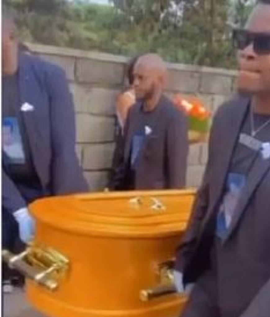 Bruce Melodie yashyinguye nyirakuru we