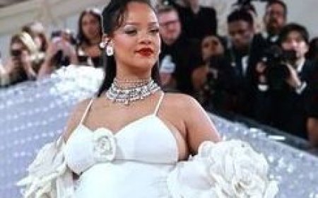 Ese Rihanna ni we ukurikirwa cyane kuri Twitter?