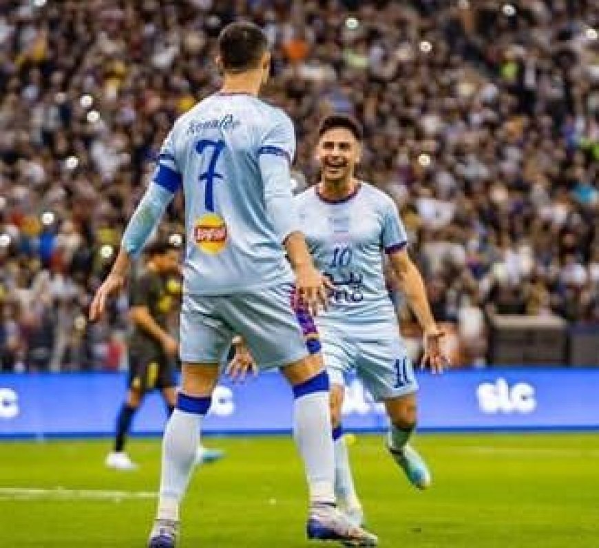 Cristiano Ronaldo ni we uza ku isonga mu bakinnyi bakize