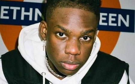 Rema yahishuye inkomoko y'indirimbo ye karundura "Calm Down"