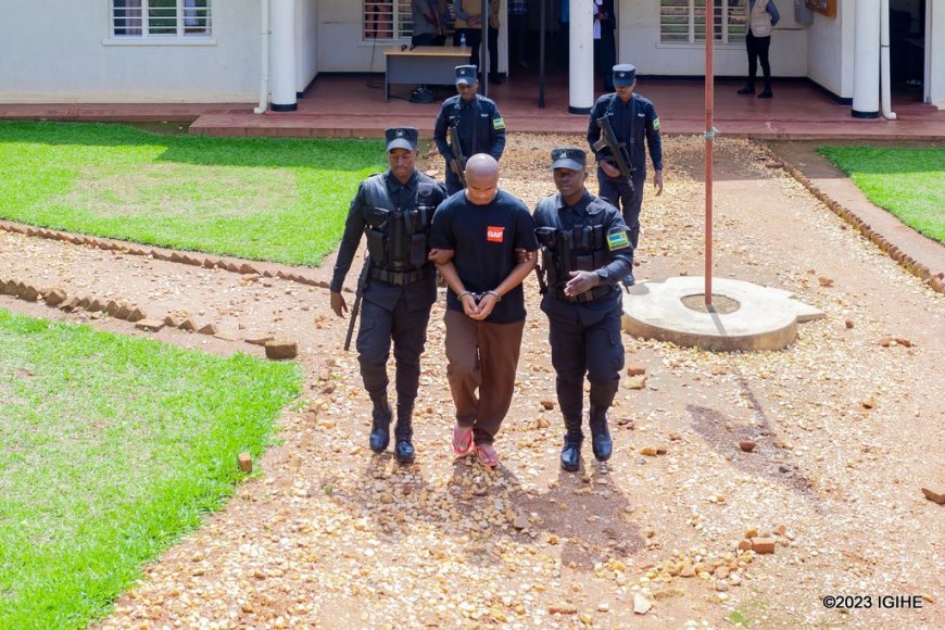 RIB yanyomoje Kazungu ukurikiranweho kwica abantu 14