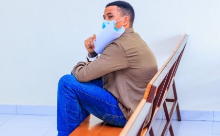 Afite ababyeyi barwaye 'Stroke', umwana muto n'ubucuruzi: Ingingo za DJ Toxxyk mu rw'Ubujurire