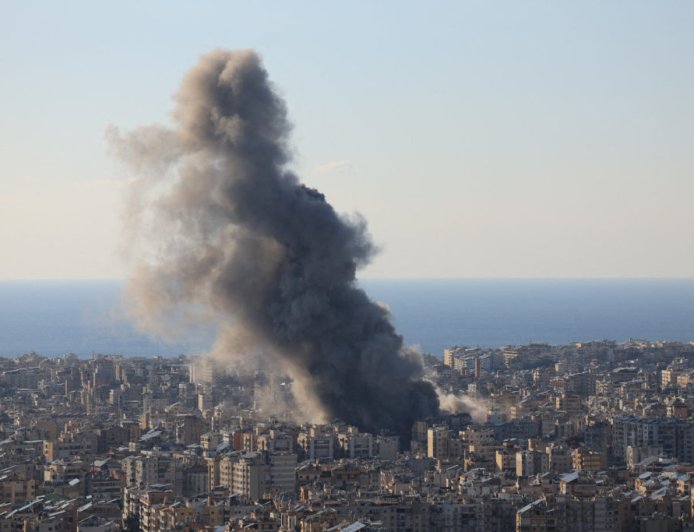 Middle East Conflict Escalates: U.S. and Israel Strike Key Iranian Targets as War Spreads